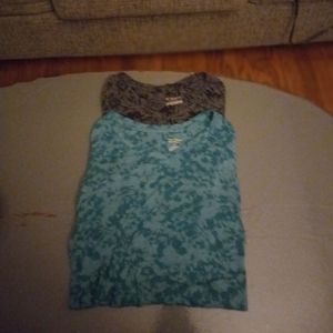 Take Gear Essential gear 2x green and also black 2 shirts